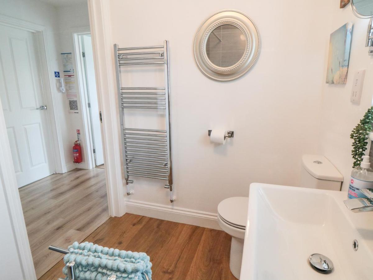 Villa Denby Escape Filey Esterno foto